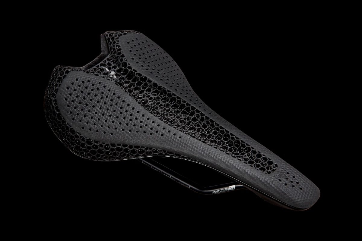 Specialized presenta el sillín Romin EVO Pro Mirror y el neumático